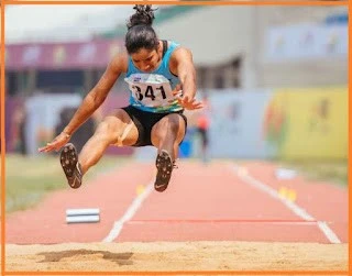 দীর্ঘ লাফ প্রতিযোগিতায় প্রতিযোগীকে অনেক দূর থেকে লাফ দিতে হয় কেন